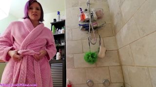 Stepson Guilt Trips Mommy Into Sponge Bath